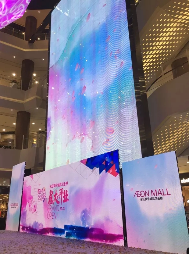 這面3層樓高的壹品玉屏，帶火這座16萬㎡購物中心的線下營銷 5.webp.jpg