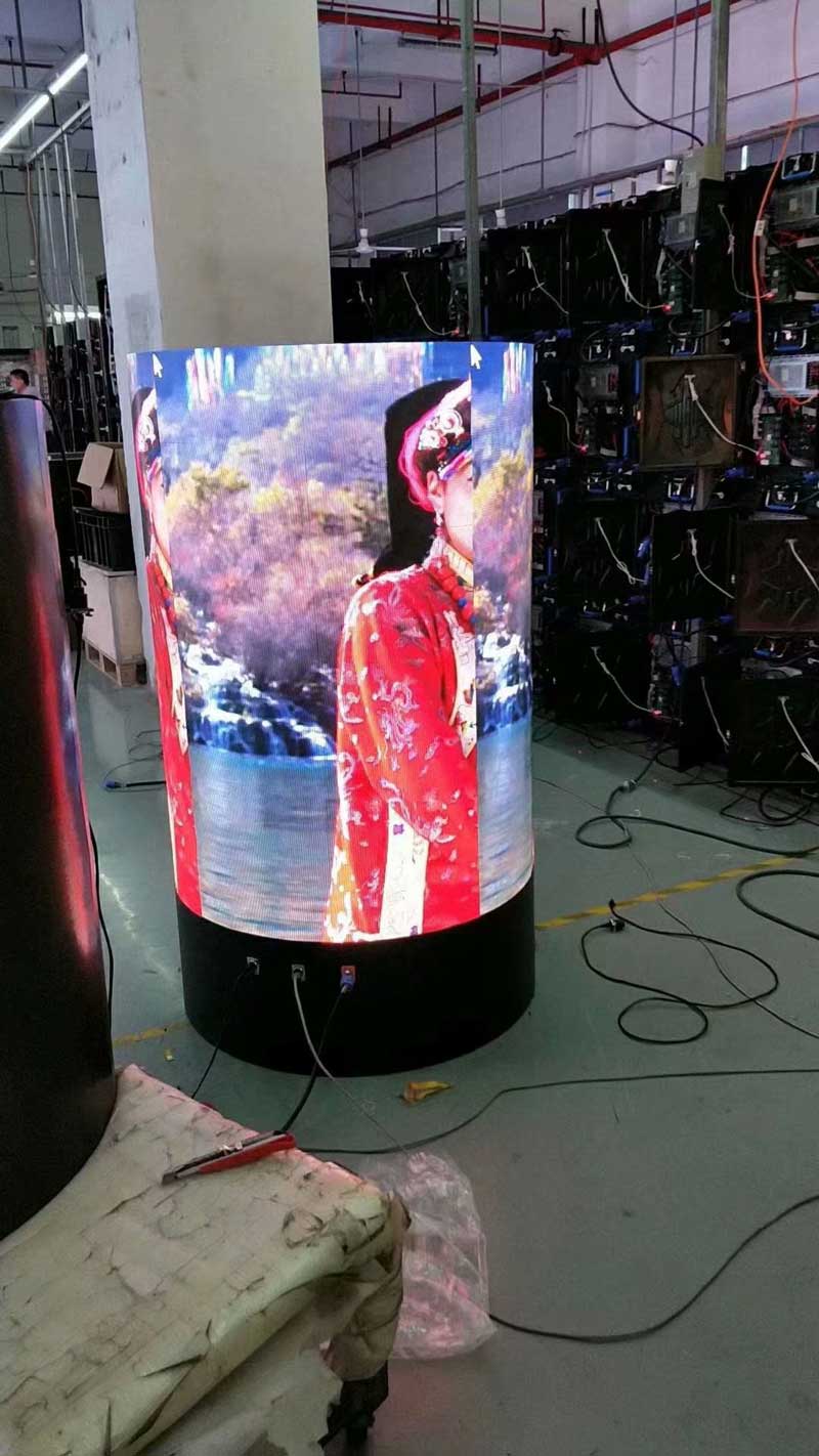 圓柱型<a href=http://www.zhushasp.com target=_blank class=infotextkey>led顯示屏</a>